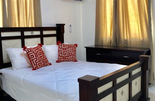 Santo Domingo Este House | Luxury Residencia De Rodriguez - Breakfast included
