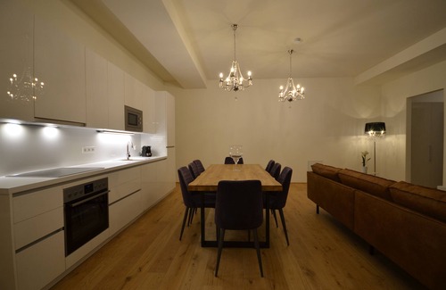 Josefstadt Apartment | Luxury Residence near Parliament in @YourVienna