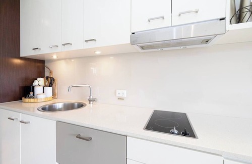 Casuarina Apartment | Luxury Resort Studio with Pool Footsteps to Beach