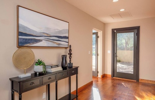 Catalina Foothills Estates House | Luxury/Resort Style "Joesler" Catalina Foothills