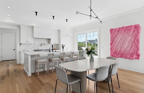 Southampton House | Luxury Retreat in Southampton Less than One Mile from Shinnecock Hills Golf Club