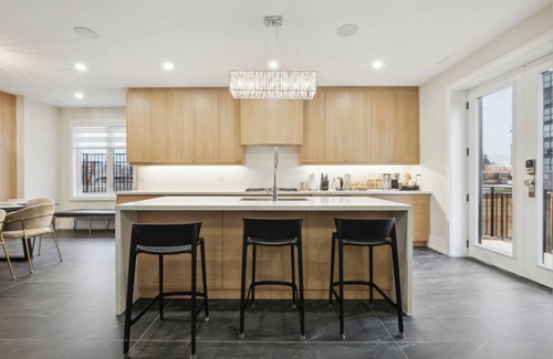 Lawrence Heights House | Luxury Retreat Steps to Yorkdale Mall and Close to everything