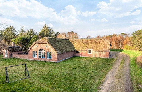 Øhuse House | Luxury Retreat with Pool - By Traum Ferienwohnungen