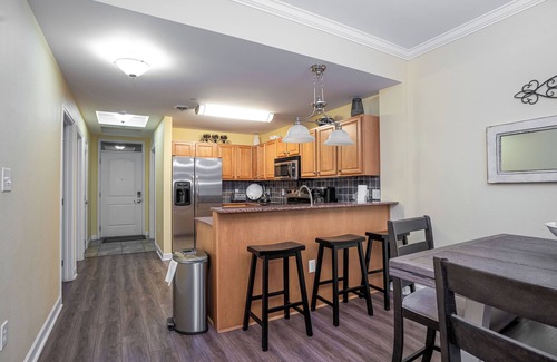 Sevierville Condo | Luxury Riverfront spacious condo in perfect location near Tanger Outlets