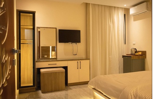 Al-'Umraniyah Bed & Breakfast | Luxury room few steps away from The Great Pyramids