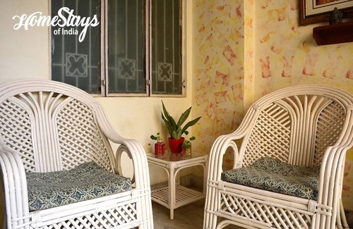 Rajasthan University Campus House | Luxury Room with Patio
