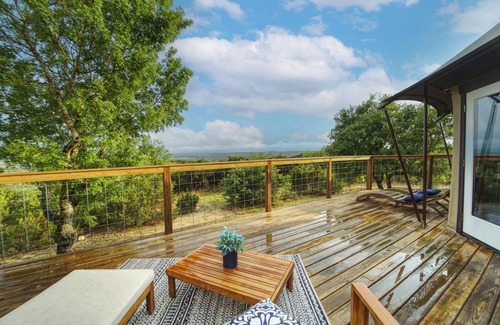 Oatmeal Cabin | Luxury Safari Tent #3 Scenic Hill Country Views- Private Deck/Hot Tub/Pond Pool