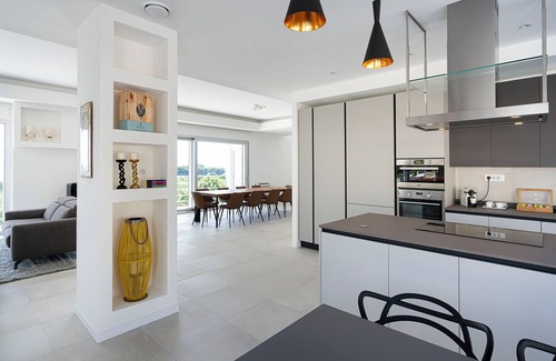 Syracuse Villa | Luxury sea front villa with pool, Plemmirio, Syracuse
