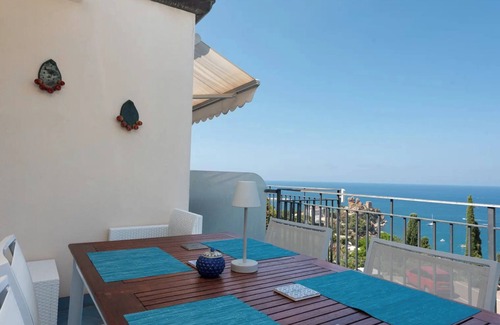 Cefalu Apartment | Luxury sea view, with infinity pool in Sicily