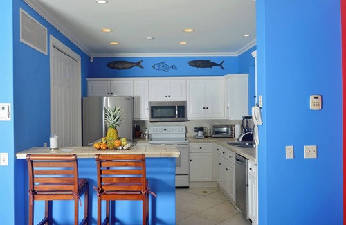 Herradura Condo | Luxury Second Floor Corner Condo, Pool, Gym, Amenities.