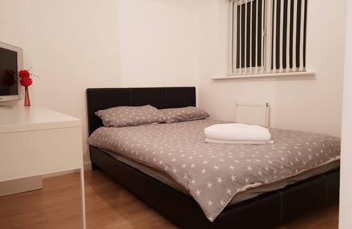 Kirkby House | Luxury Semi Detached house on private estate
