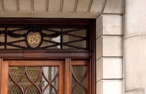 Marylebone Apartment | Luxury Serviced Apartment with Daily Room Clean, Staffed Reception, King Size Be