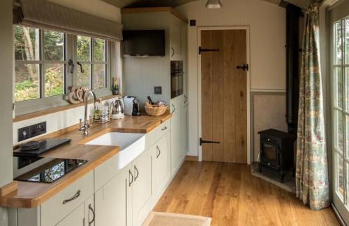New Forest District Cabin | Luxury Shepherds Hut