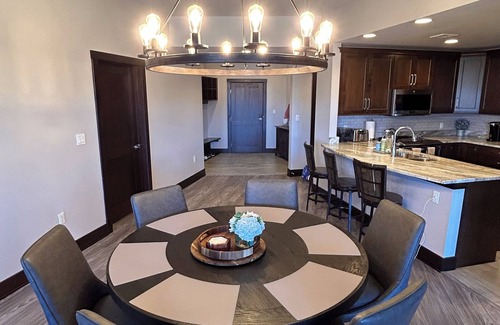 Windham Condo | Luxury Ski-in Ski-Out Condo + Amenities