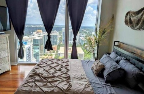 Downtown Orlando Condo | Luxury Skyrise Penthouse