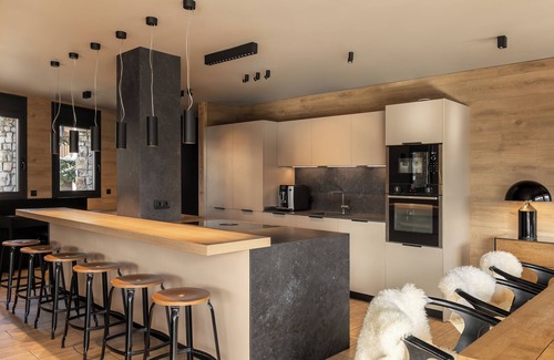 Soldeu Apartment | Luxury Snow Peak Residence