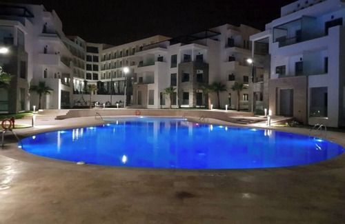 Cite Al Mohammadi Apartment | Luxury spaces apartment within gated complex - 2 pools - 5 mins form the beach.