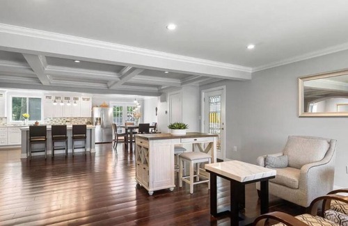 Alexandria West House | Luxury Spacious Alexandria Home | Minutes to DC!
