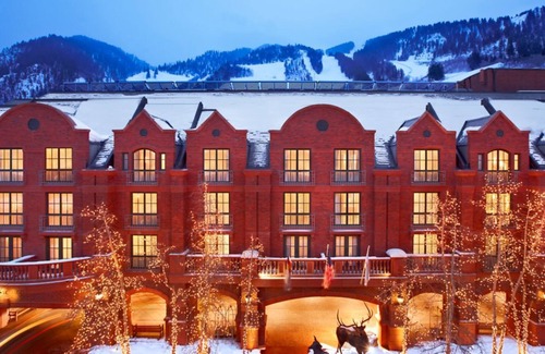 Aspen Condo | Luxury St Regis 2 Bed 3 Bath 1641sq Condo with 2x Daily Housekeeping