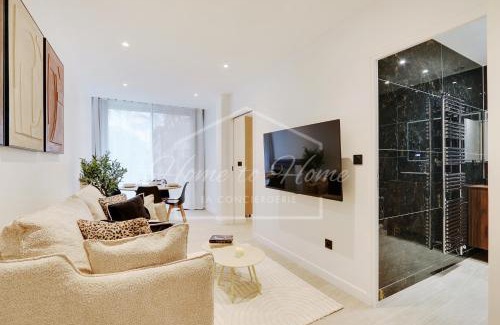 Silly-Gallieni Apartment | Luxury Stay & Spacious