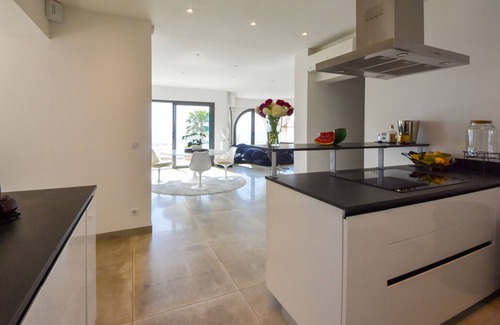 Golfe Juan Villa | Luxury Stay in Golfe Juan, 15 minutes from Cannes