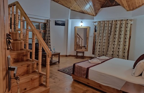 Manali Resort | Luxury Stay in the Countryside of Himalayas