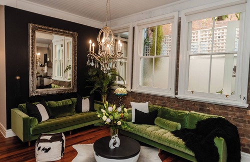 Newcastle Apartment | Luxury Stay in the Heart of Newcastle