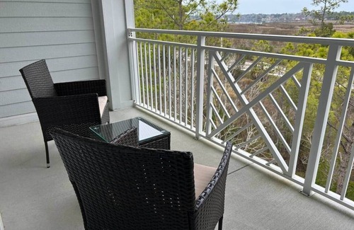 Highlands Apartment | Luxury Stay Minutes from JAX AIRPORT + StJohns River