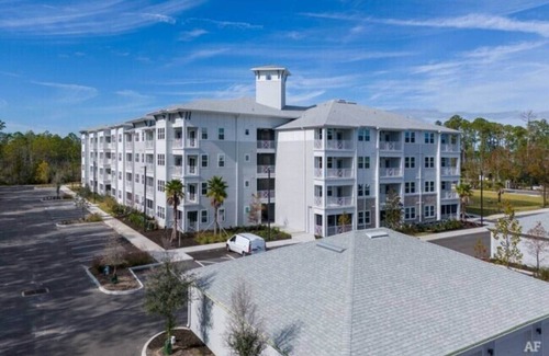 Highlands Apartment | Luxury Stay Minutes from JAX AIRPORT + StJohns River