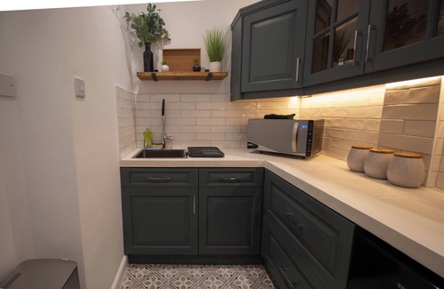 Herne Bay Apartment | Luxury studio | Heart of Herne Bay | 300m from beach