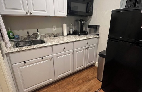 Livermore Apartment | Luxury Studio in Livermore California Wine Country, Near National Labratories