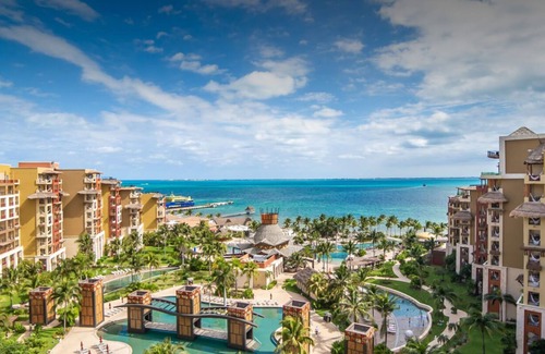 Playa Mujeres Condo | Luxury Studio Suite at Villa del Palmar Cancun