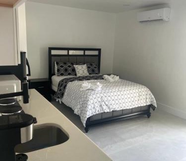 Miami Gardens Apartment | Luxury Studio