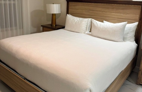 West Kissimmee Resort | Luxury Studio Westgate Town Center Resort NEAR DISNEY!