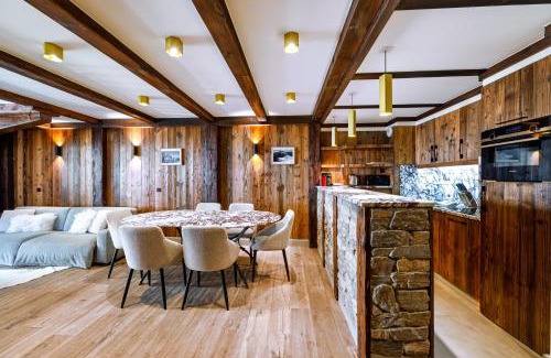 Courchevel Apartment | Luxury suite 70m2 balcon courchevel1850 parking