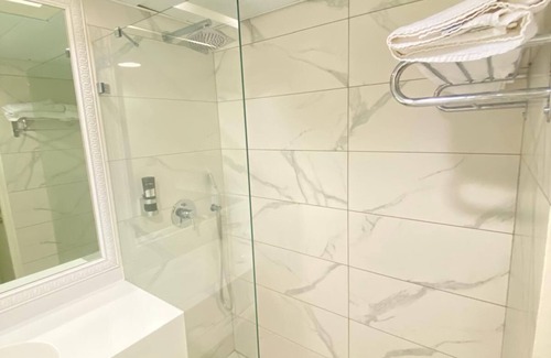 Netanya Hotel | Luxury Suite on Netanya’s Seafront Hotel Ramadan