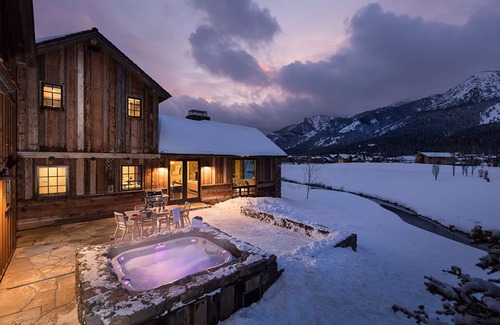 Teton Village Villa | Luxury Teton Village cabin, minutes to Grand Teton National Park