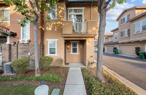 Ladera Ranch House | Luxury Touches Home for 6 w/Covered Free Parking