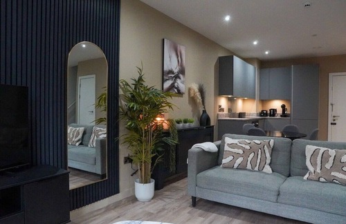 Manchester City Centre House | Luxury Townhouse In Central Manchester