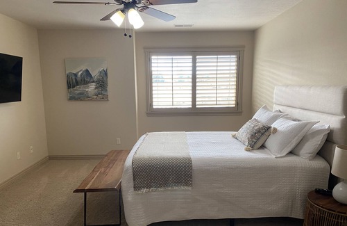 Southeast Boise House | Luxury townhome - minutes from downtown and airport!