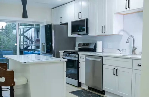 Trinidad House | Luxury Townhome Washington D.C