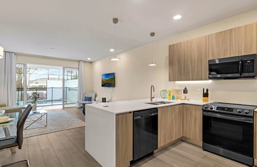 Silver Creek House | Luxury Townhome with private plunge pool located near Disney