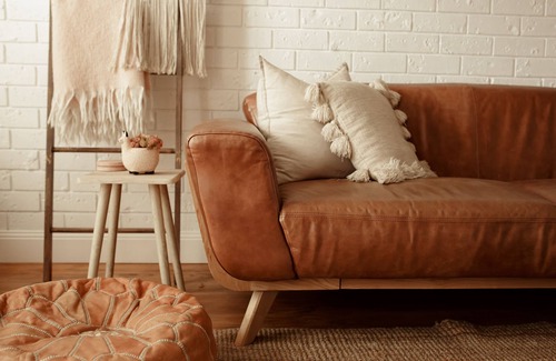 Glenelg East House | Luxury Townhouse by the Bay - Pet Friendly
