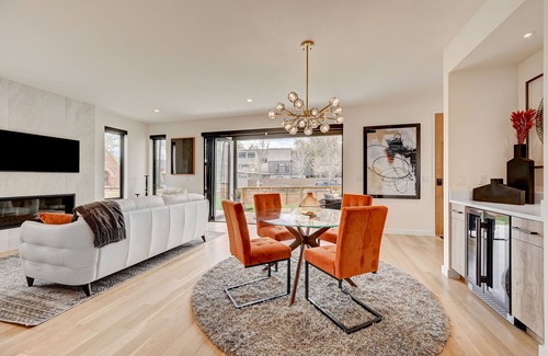 Highland House | Luxury Townhouse in the Heart of LoHi