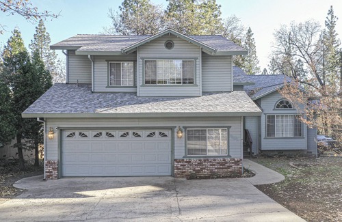 Twain Harte House | Luxury Twain Harte Home - Central A/C+Heat Amenities & Game Room - Close to Snow
