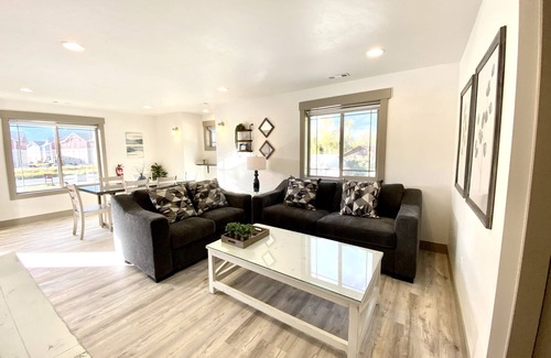 Rexburg Apartment | Luxury Two Bedroom Double King suite #7