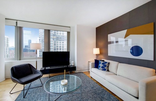 Exchange Place North Apartment | Luxury Two Bedroom Apartment In Jersey City