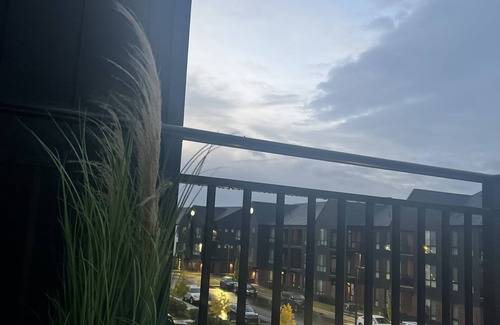 Troy Apartment | Luxury Updated Modern Stay