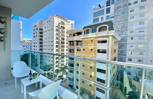Downtown Santo Domingo Condo | Luxury Upscale, City Center Condo, Full AC, Fast Wi-Fi, Pool, King Bed, Near All