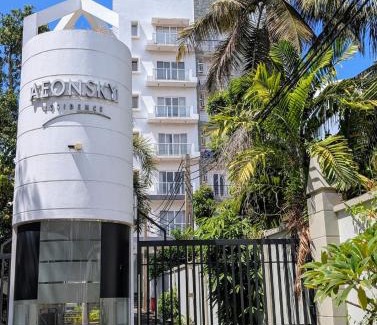 Negombo Apartment | Luxury Urban Living 3BR 360Rooftop Pool & Gym